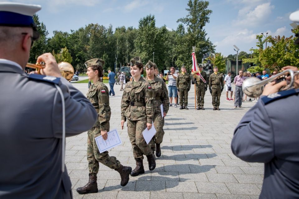 Wojewódzkie obchody Święta Wojska Polskiego - galeria