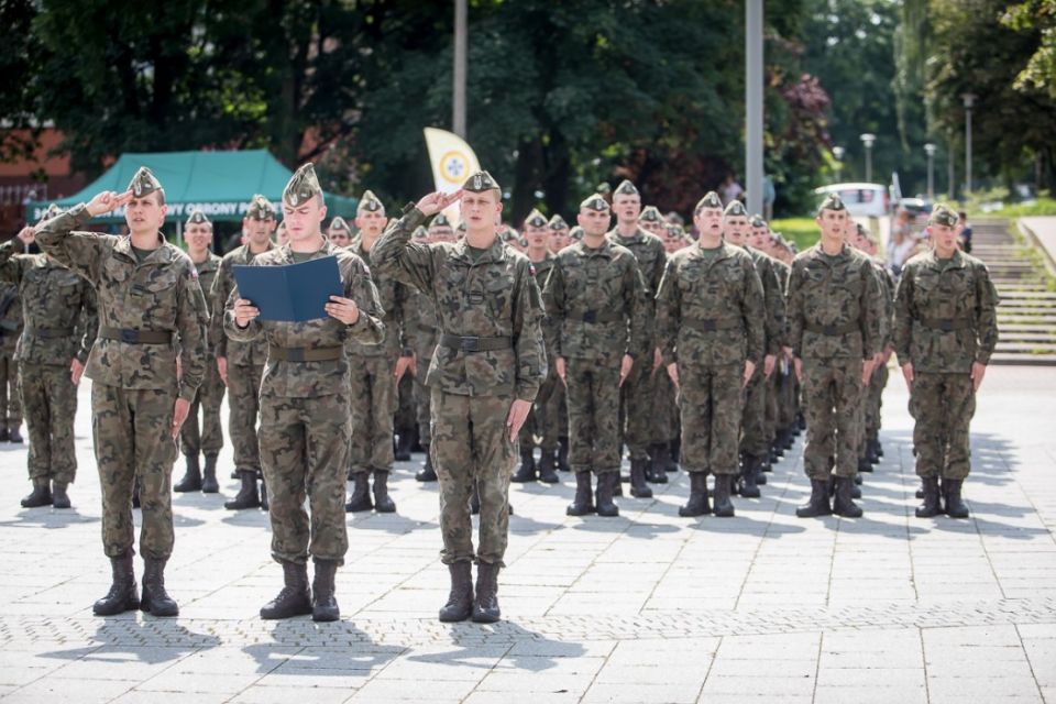 Wojewódzkie obchody Święta Wojska Polskiego - galeria