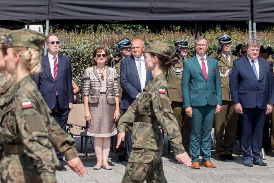 Wojewódzkie obchody Święta Wojska Polskiego - galeria