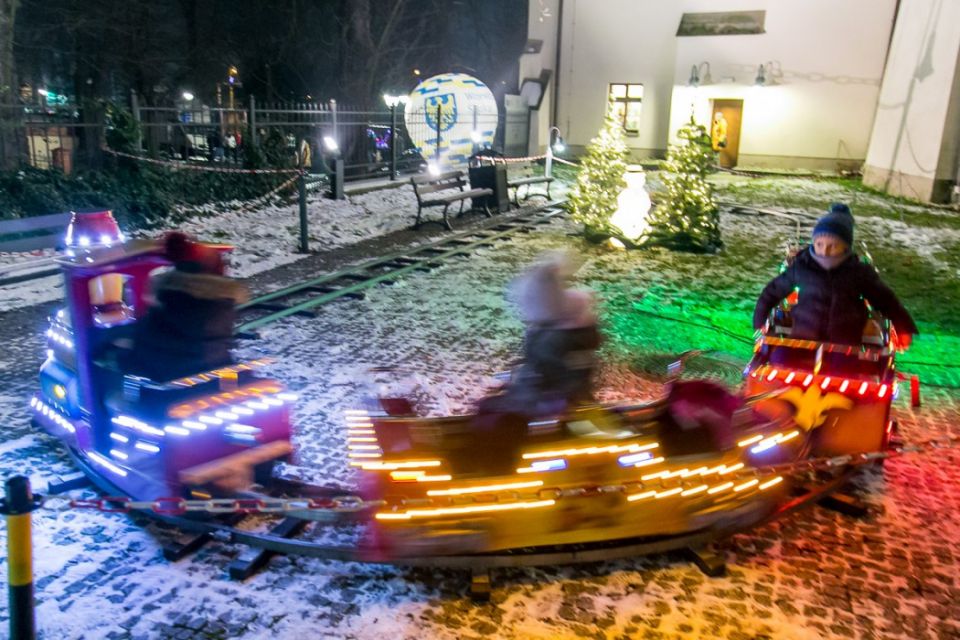 W Raciborzu rozpoczął się Śląski Jarmark Bożonarodzeniowy [FOTO] - galeria