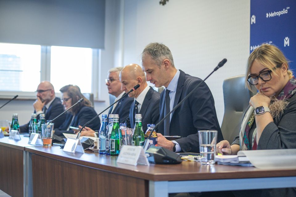 Budżet GZM na 2025: Rekordowe inwestycje w kolej, velostrady i transport ekologiczny - galeria