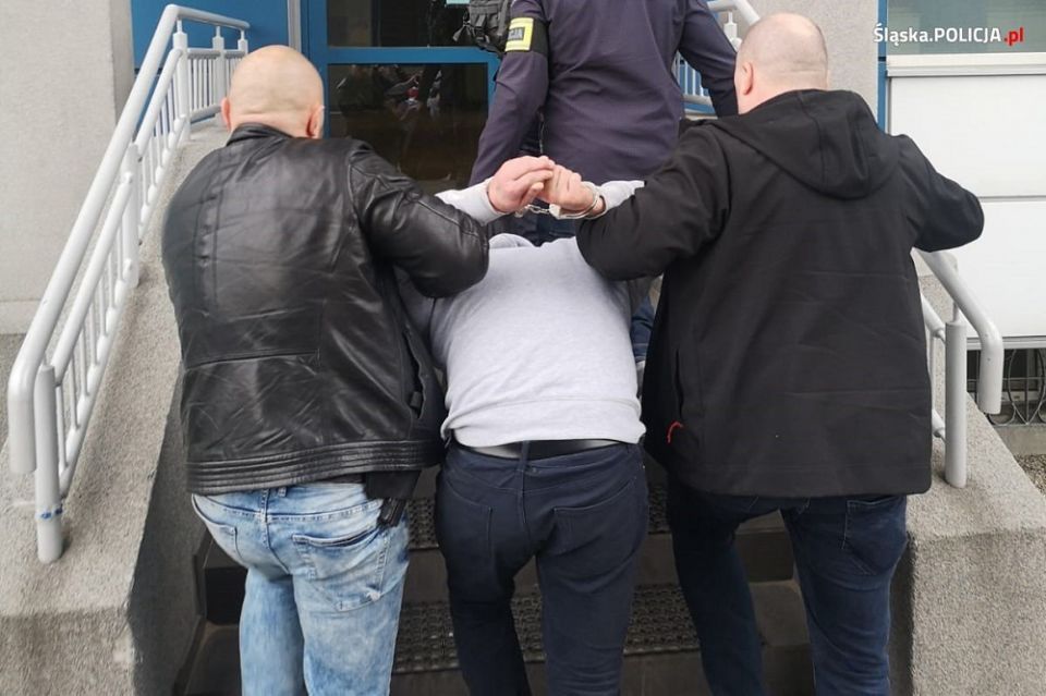 Prawdopodobnie dziś mężczyzna podejrzewany o zabójstwo 11-latka stanie przed prokuratorem - galeria