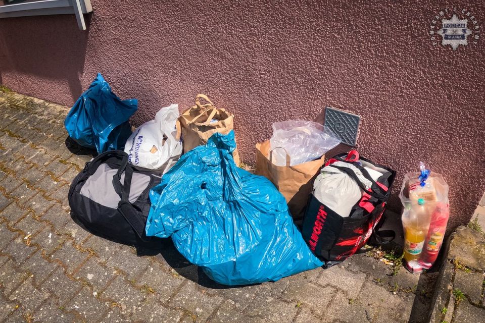 Kopiowanie i rozpowszechnianie zdjęć bez zgody autora zabronione. Zatrzymano 28-letniego Bułgara za handel ludźmi – grozi mu do 20 lat więzienia - galeria