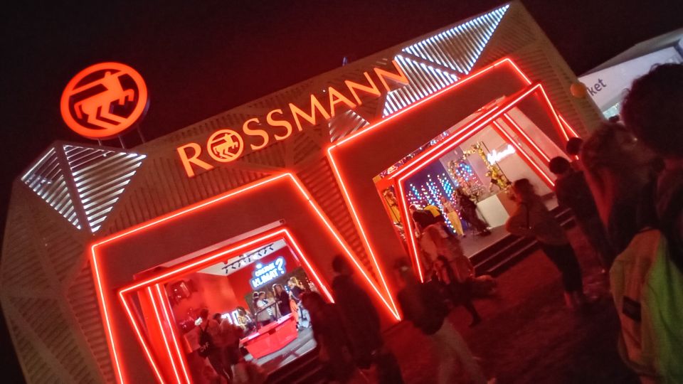 Kopiowanie i rozpowszechnianie zdjęć bez zgody autora zabronione. Rossmann na OFF Festivalu ze strefą Czujesz Klimat? - galeria