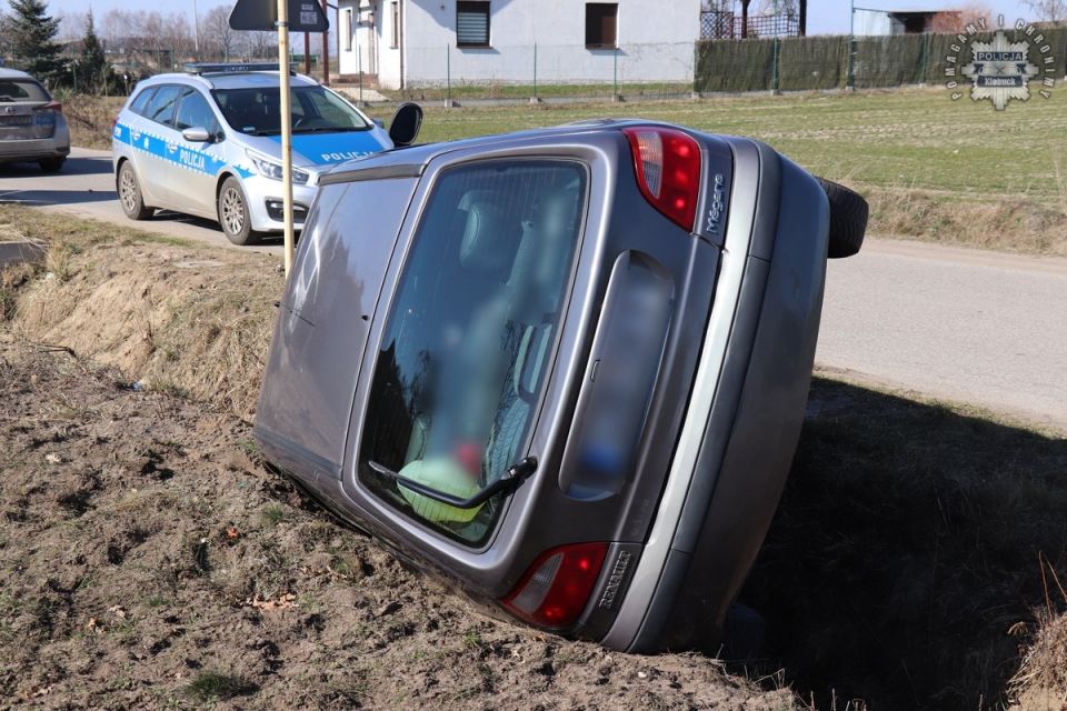 Uciekający złodziej wpadł do rowu. Zatrzymał go policjant po służbie! - galeria