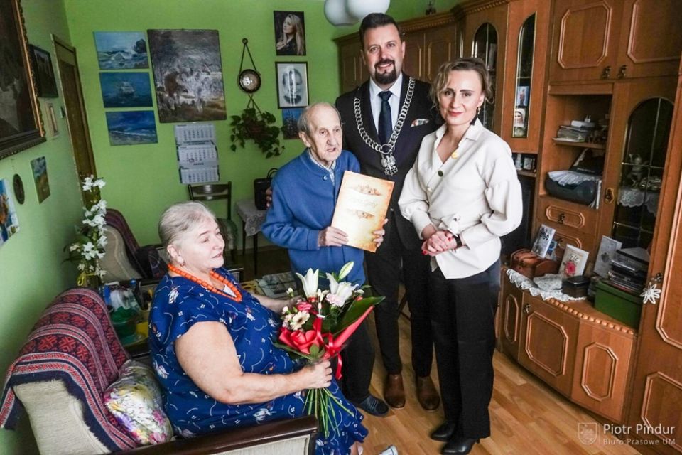 Kopiowanie i rozpowszechnianie zdjęć bez zgody autora zabronione. Złote Gody w Siemianowicach Śląskich. Rafał Piech złożył wizytę jubilatom - galeria
