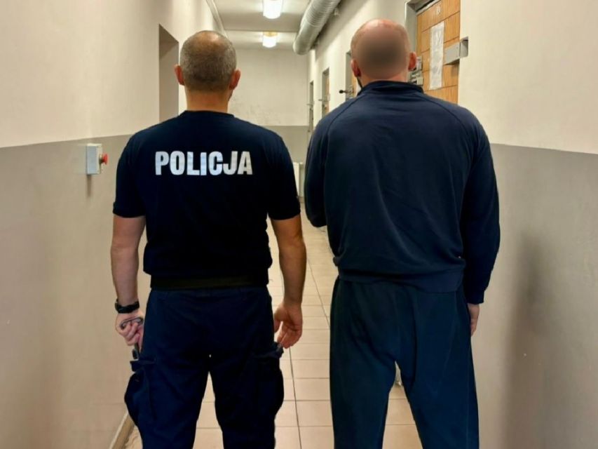 Policyjny pościg ulicami Raciborza. 36-latek posiadał 3 aktywne zakazy prowadzenia pojazdów! [WIDEO] - galeria