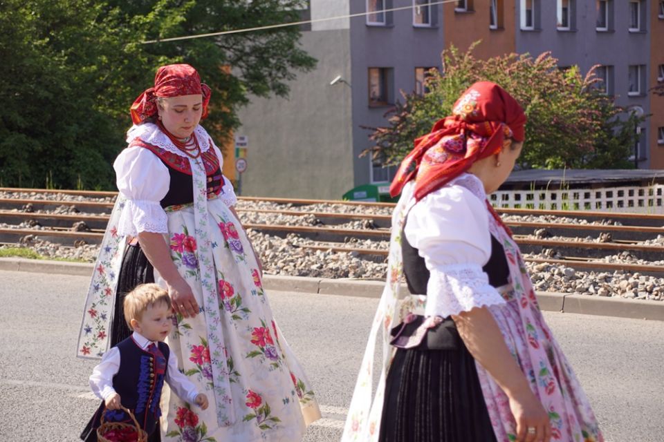 Świętochłowice: Tradycyjna procesja Bożego Ciała przeszła ulicami Lipin [ZDJĘCIA] - galeria