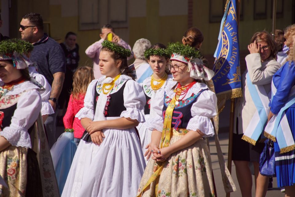 Świętochłowice: Tradycyjna procesja Bożego Ciała przeszła ulicami Lipin [ZDJĘCIA] - galeria