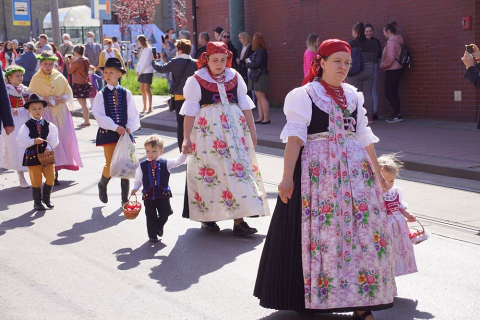 Świętochłowice: Tradycyjna procesja Bożego Ciała przeszła ulicami Lipin [ZDJĘCIA] - galeria