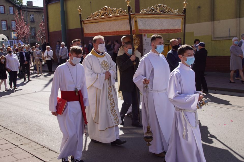 Świętochłowice: Tradycyjna procesja Bożego Ciała przeszła ulicami Lipin [ZDJĘCIA] - galeria