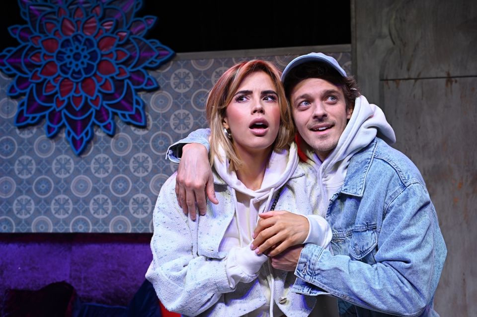 "Następnego dnia rano" - znakomity spektakl komediowy Teatru Capitol! - galeria
