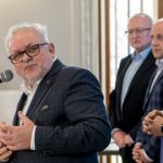 Kopiowanie i rozpowszechnianie zdjęć bez zgody autora zabronione. II edycja Marszałkowskiego Programu Poprawy Jakości Powietrza. Wręczono czeki na projekty - galeria
