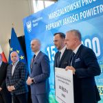 Kopiowanie i rozpowszechnianie zdjęć bez zgody autora zabronione. II edycja Marszałkowskiego Programu Poprawy Jakości Powietrza. Wręczono czeki na projekty - galeria