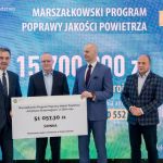 Kopiowanie i rozpowszechnianie zdjęć bez zgody autora zabronione. II edycja Marszałkowskiego Programu Poprawy Jakości Powietrza. Wręczono czeki na projekty - galeria