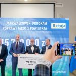Kopiowanie i rozpowszechnianie zdjęć bez zgody autora zabronione. II edycja Marszałkowskiego Programu Poprawy Jakości Powietrza. Wręczono czeki na projekty - galeria