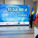 Kopiowanie i rozpowszechnianie zdjęć bez zgody autora zabronione. II edycja Marszałkowskiego Programu Poprawy Jakości Powietrza. Wręczono czeki na projekty - galeria