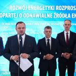 Kopiowanie i rozpowszechnianie zdjęć bez zgody autora zabronione. II edycja Marszałkowskiego Programu Poprawy Jakości Powietrza. Wręczono czeki na projekty - galeria
