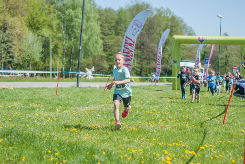 Festiwal Biegowy im. W. Korfantego - niedzielny bieg dla dzieci [FOTORELACJA] - galeria