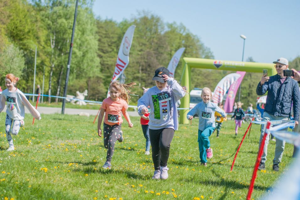 Festiwal Biegowy im. W. Korfantego - niedzielny bieg dla dzieci [FOTORELACJA] - galeria