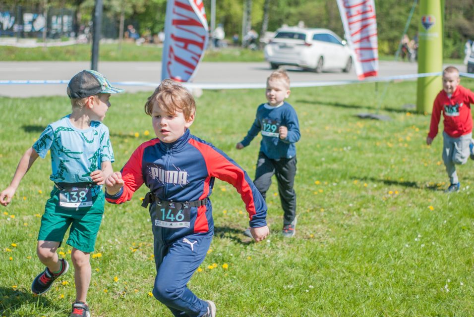 Festiwal Biegowy im. W. Korfantego - niedzielny bieg dla dzieci [FOTORELACJA] - galeria