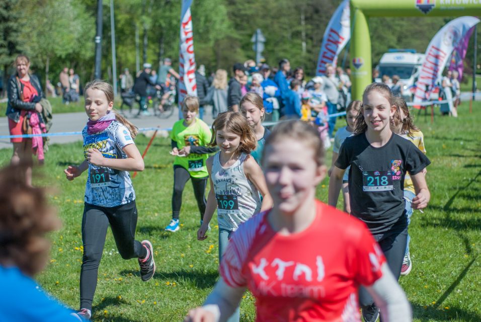 Festiwal Biegowy im. W. Korfantego - niedzielny bieg dla dzieci [FOTORELACJA] - galeria