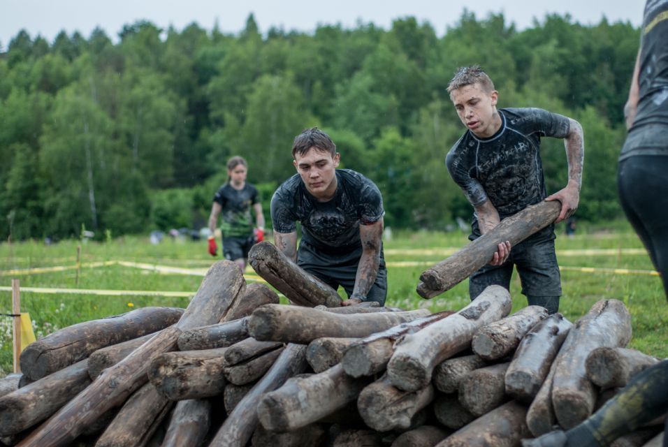 Runmageddon Katowice - tłum na hałdzie w Kostuchnie [FOTORELACJA] - galeria