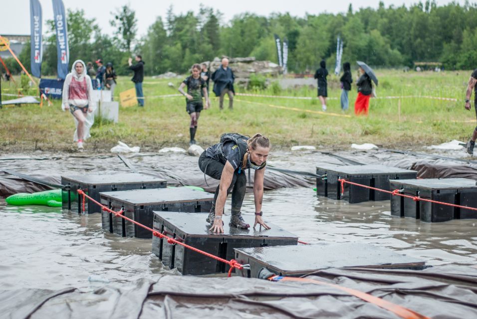 Runmageddon Katowice - tłum na hałdzie w Kostuchnie [FOTORELACJA] - galeria