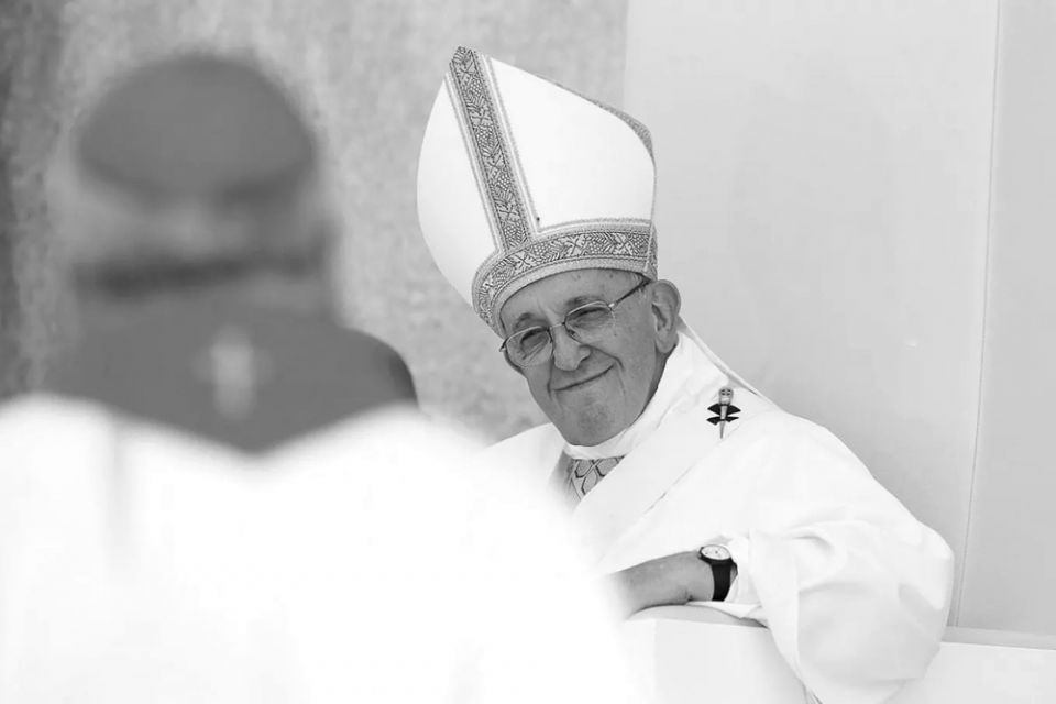 Papież Franciszek nie żyje – Watykan ogłasza żałobę - galeria