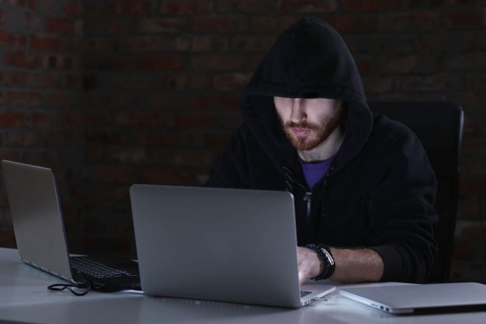 Zatrzymany posiadacz dziecięcej pornografii. 42-latek w rękach policji! - galeria