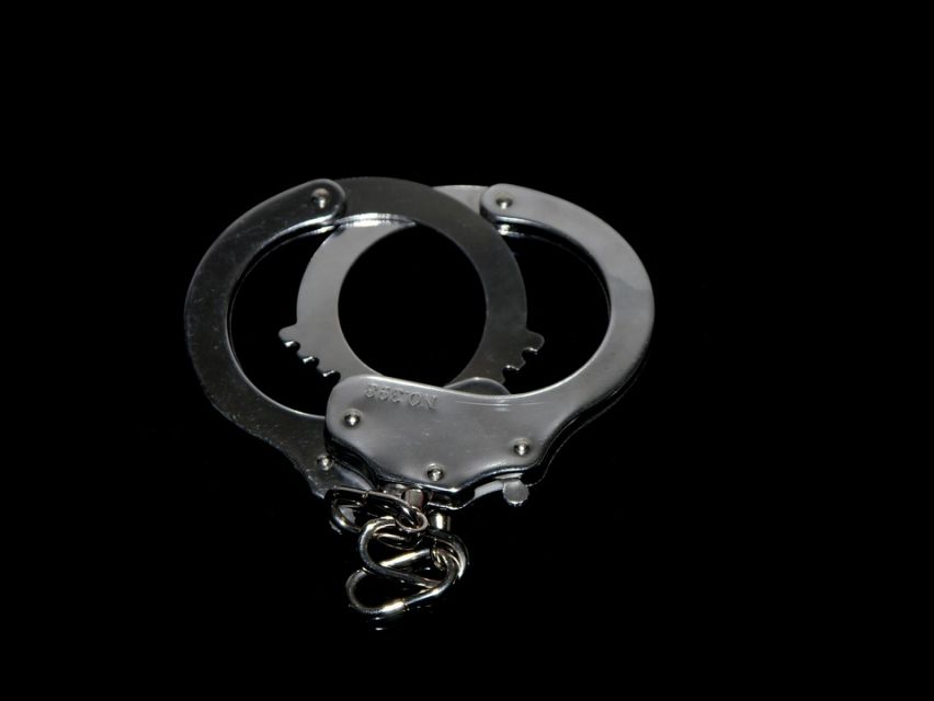Kopiowanie i rozpowszechnianie zdjęć bez zgody autora zabronione. Śląscy policjanci rozbili grupę przestępczą - galeria