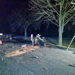 Tragiczny wypadek na drodze w Zacharzowicach. Zginął kierowca osobówki! - galeria