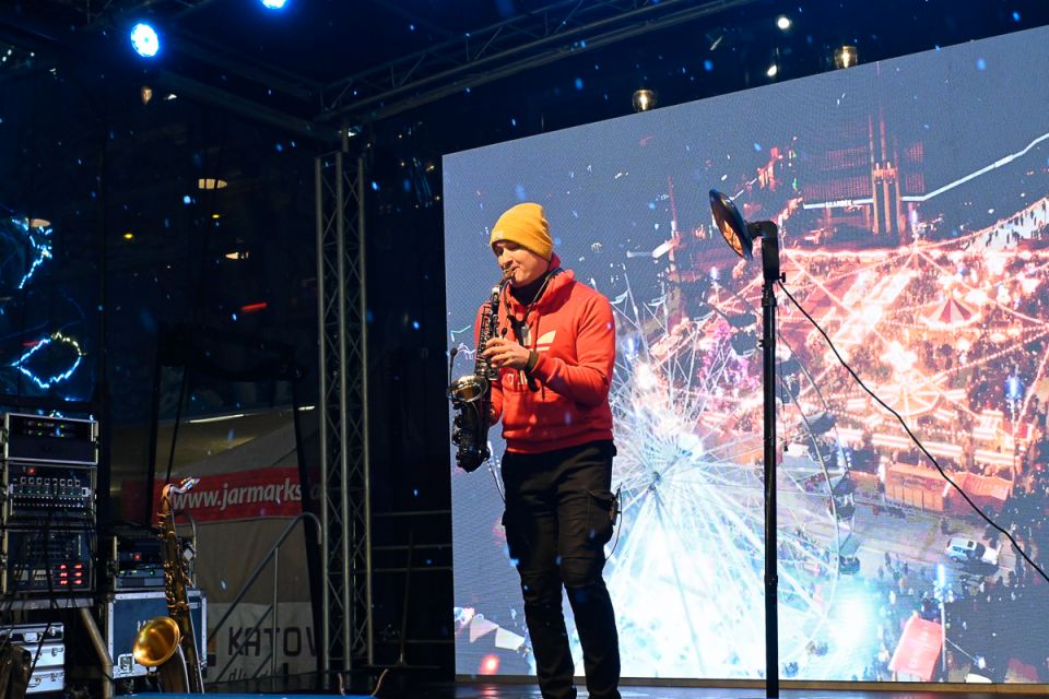 Magia świąt, czyli Jarmark Bożonarodzeniowy w Katowicach - galeria