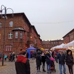 Kopiowanie i rozpowszechnianie zdjęć bez zgody autora zabronione. Nikiszowiec to magiczne miejsce na mapie Katowic. Od lat odbywa się tu wyjątkowy jarmark bożonarodzeniowy - galeria