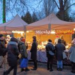 Kopiowanie i rozpowszechnianie zdjęć bez zgody autora zabronione. Nikiszowiec to magiczne miejsce na mapie Katowic. Od lat odbywa się tu wyjątkowy jarmark bożonarodzeniowy - galeria