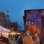 Kopiowanie i rozpowszechnianie zdjęć bez zgody autora zabronione. Nikiszowiec to magiczne miejsce na mapie Katowic. Od lat odbywa się tu wyjątkowy jarmark bożonarodzeniowy - galeria