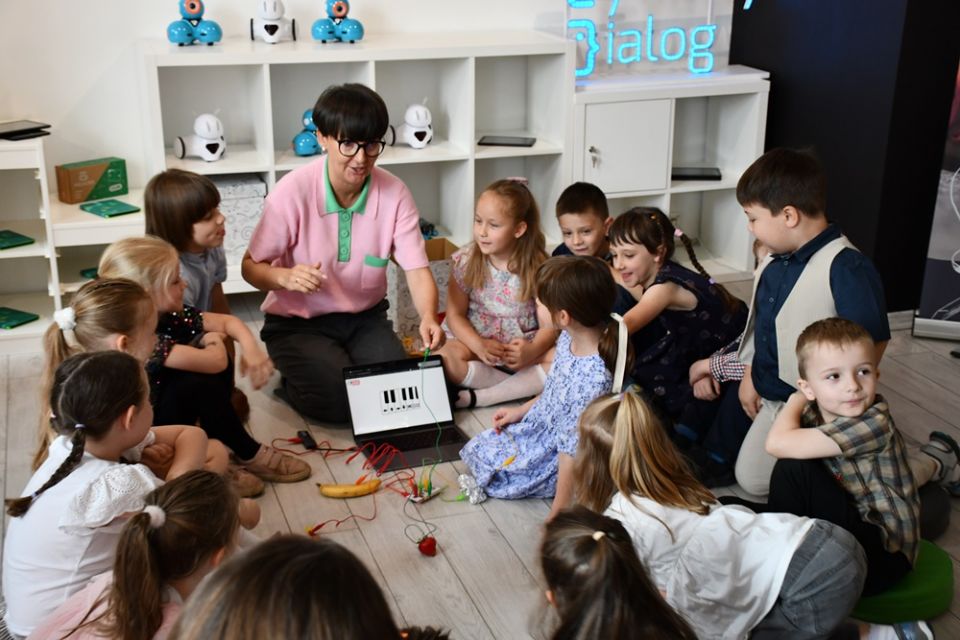 Innowacyjna przestrzeń edukacyjna – STEM Kindloteka – debiutuje w gliwickim Biblioforum - galeria