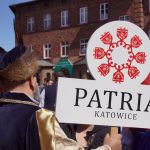 Wyjątkowa tradycja - Na Nikiszowcu odbyło się święcenie pokarmów w strojach ludowych! - galeria