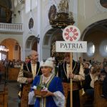 Wyjątkowa tradycja - Na Nikiszowcu odbyło się święcenie pokarmów w strojach ludowych! - galeria
