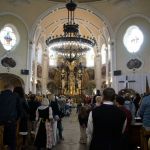 Wyjątkowa tradycja - Na Nikiszowcu odbyło się święcenie pokarmów w strojach ludowych! - galeria