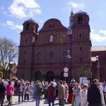Wyjątkowa tradycja - Na Nikiszowcu odbyło się święcenie pokarmów w strojach ludowych! - galeria