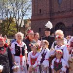Wyjątkowa tradycja - Na Nikiszowcu odbyło się święcenie pokarmów w strojach ludowych! - galeria