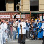 Kalwaryjskie Wzgórze zapełnili wierni! Pielgrzymi udali się do Piekar Śląskich [ZDJĘCIA] - galeria