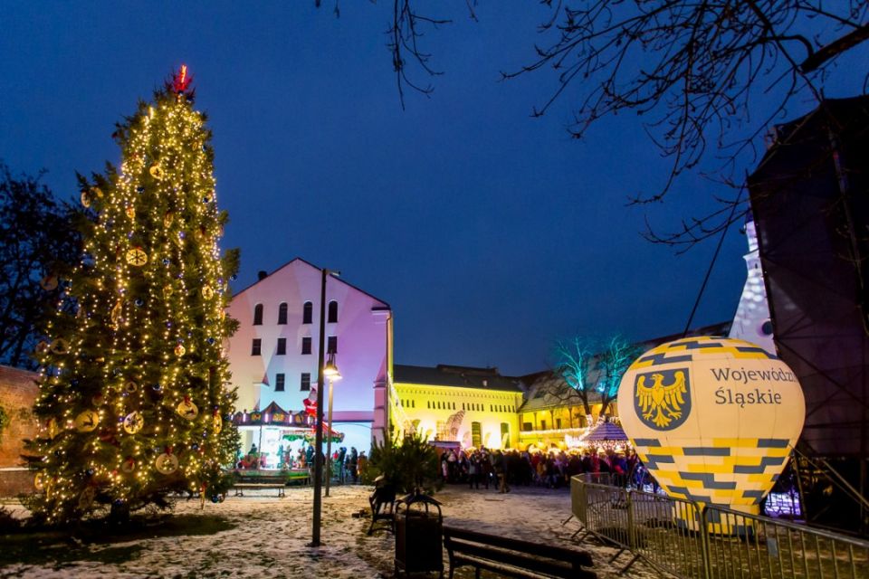 W Raciborzu rozpoczął się Śląski Jarmark Bożonarodzeniowy [FOTO] - galeria