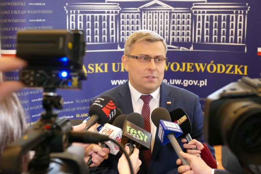Wojewoda śląski poddany kwarantannie! - galeria