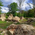 Kopiowanie i rozpowszechnianie zdjęć bez zgody autora zabronione. Zamek Rudzki i dom Karola Goduli: Odpoczynek na łonie natury z historią w tle - galeria