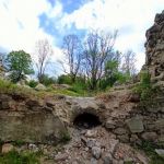 Kopiowanie i rozpowszechnianie zdjęć bez zgody autora zabronione. Zamek Rudzki i dom Karola Goduli: Odpoczynek na łonie natury z historią w tle - galeria